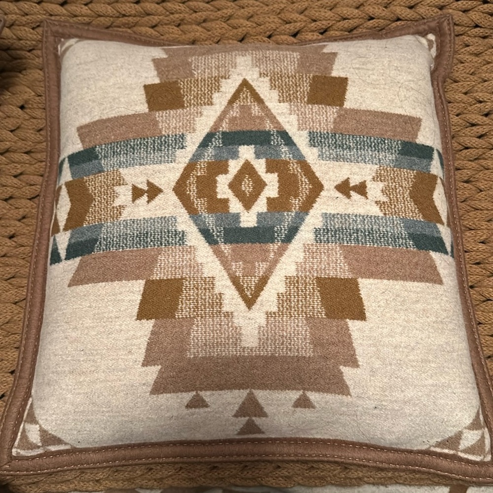 Pendleton wool 16x16 inch throw pillow